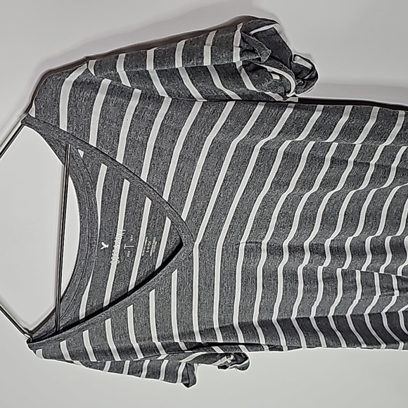 American Eagle soft & sexy small gray and white striped short sleeve shirt - Picture 3 of 6